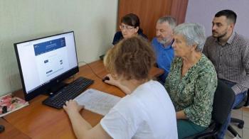 Цифрова безбар’єрність: податківці Шосткинської ДПІ розповіли платникам про переваги електронних сервісів
