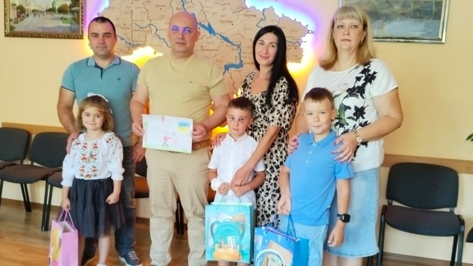 Сумській податковій привітали першокласників - дітей працівників колективу